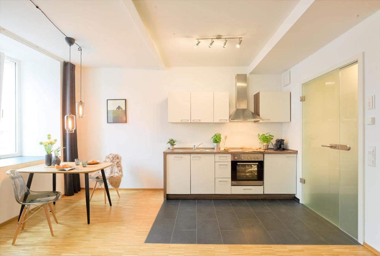 ☆Design Apartment Zentral☆200M Vom Marktplatz☆Ruhige Altstadtlage☆ Reutlingen Bagian luar foto