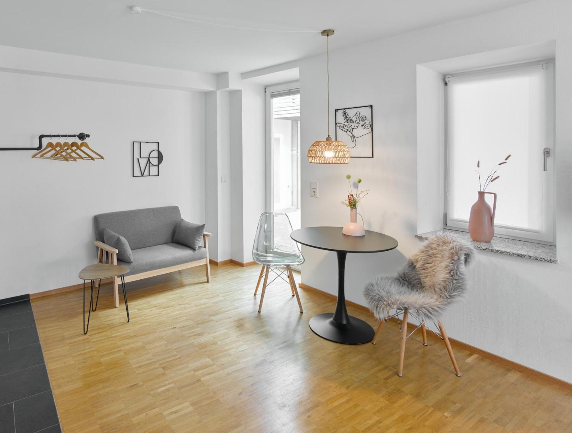 ☆Design Apartment Zentral☆200M Vom Marktplatz☆Ruhige Altstadtlage☆ Reutlingen Bagian luar foto