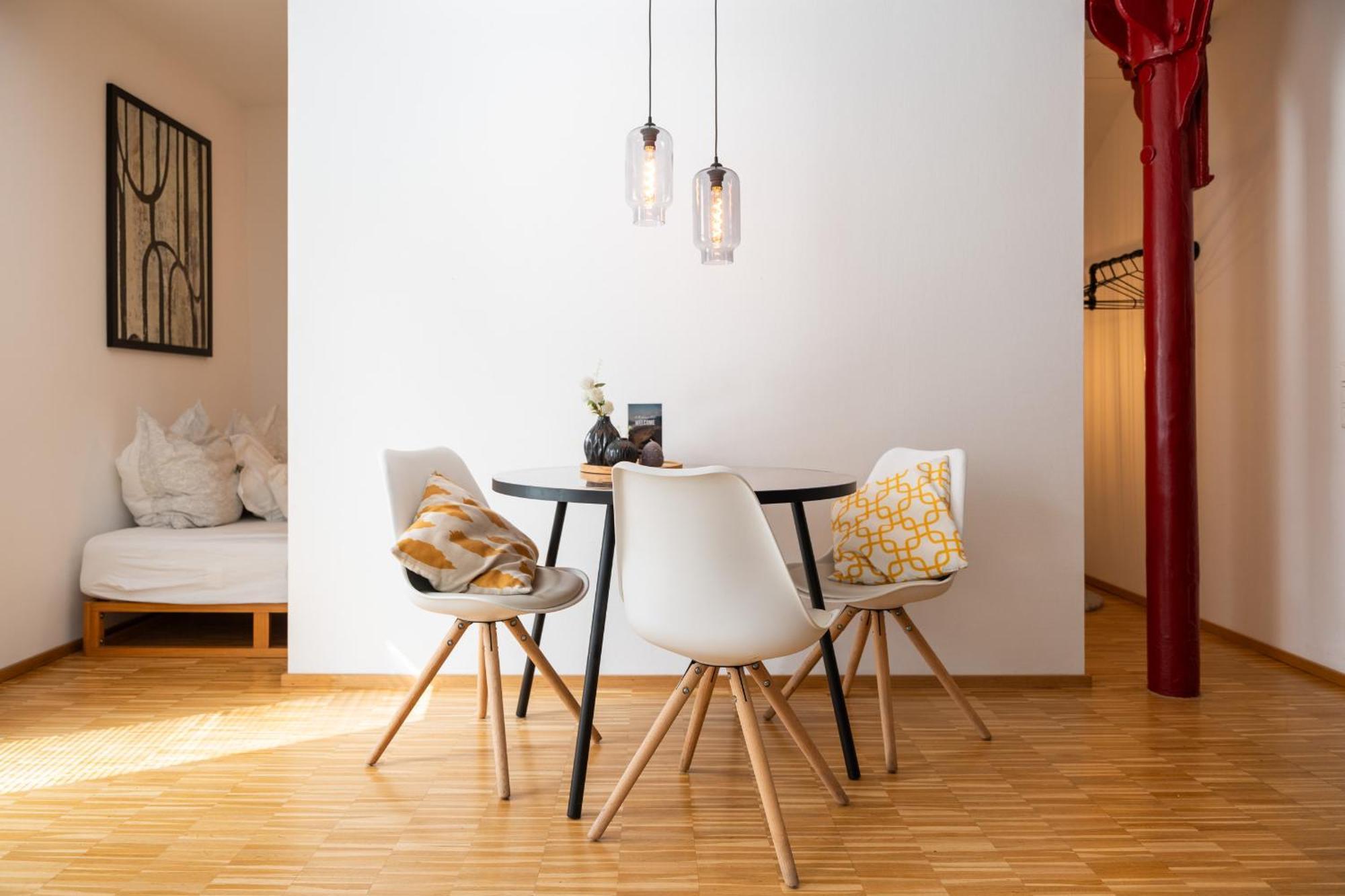 ☆Design Apartment Zentral☆200M Vom Marktplatz☆Ruhige Altstadtlage☆ Reutlingen Bagian luar foto